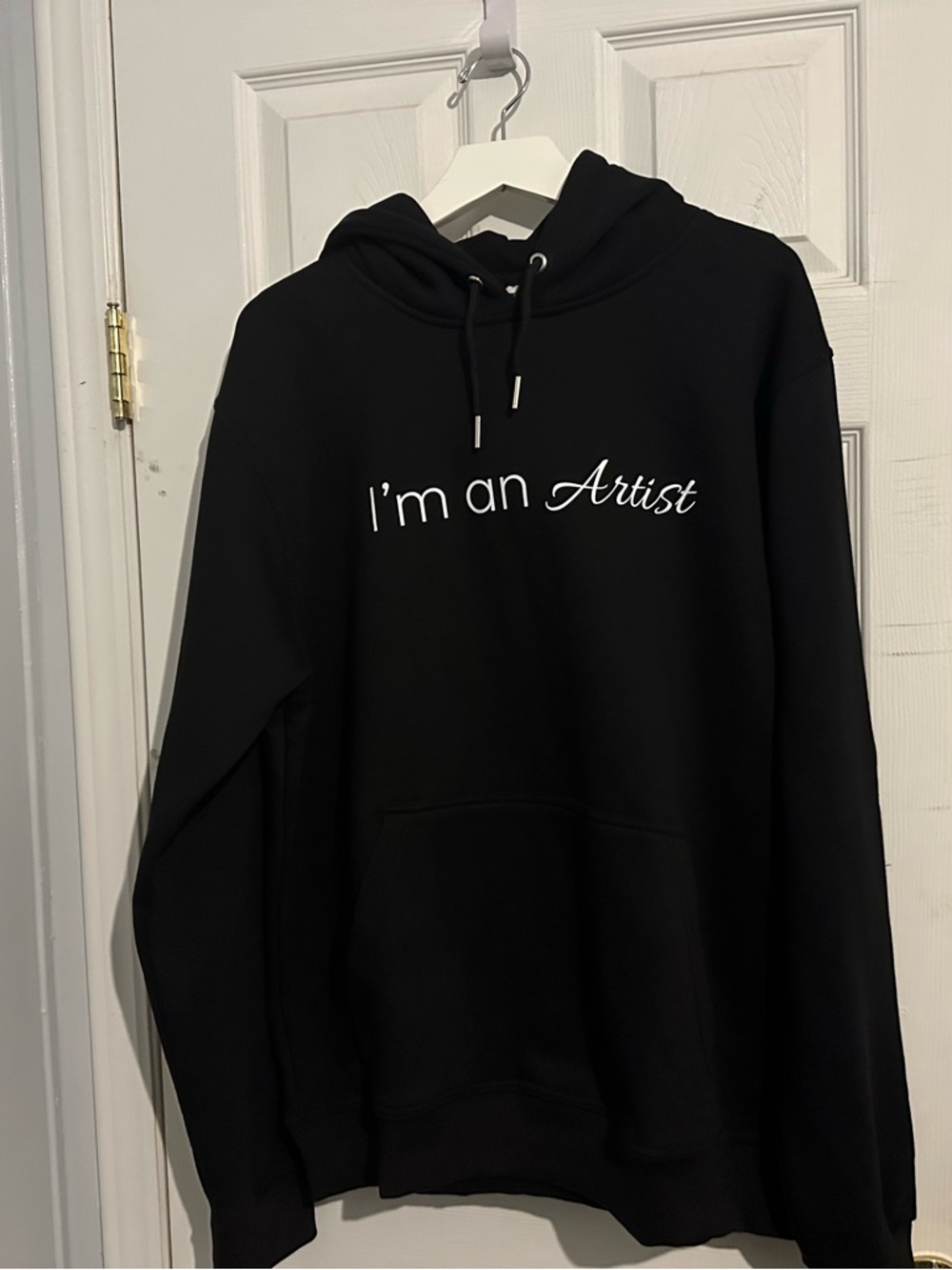 NWOT RTV by ELISE “I’m an Artist” Hoodie – Marilyn Monroe Back Graphic‎